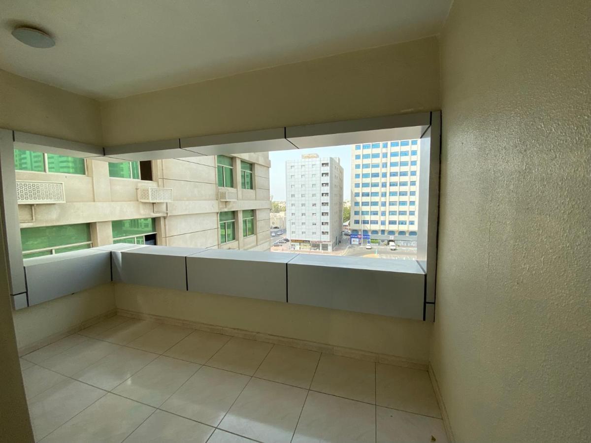Phoenix Plaza Hotel Apartments Abu Dhabi Exterior foto