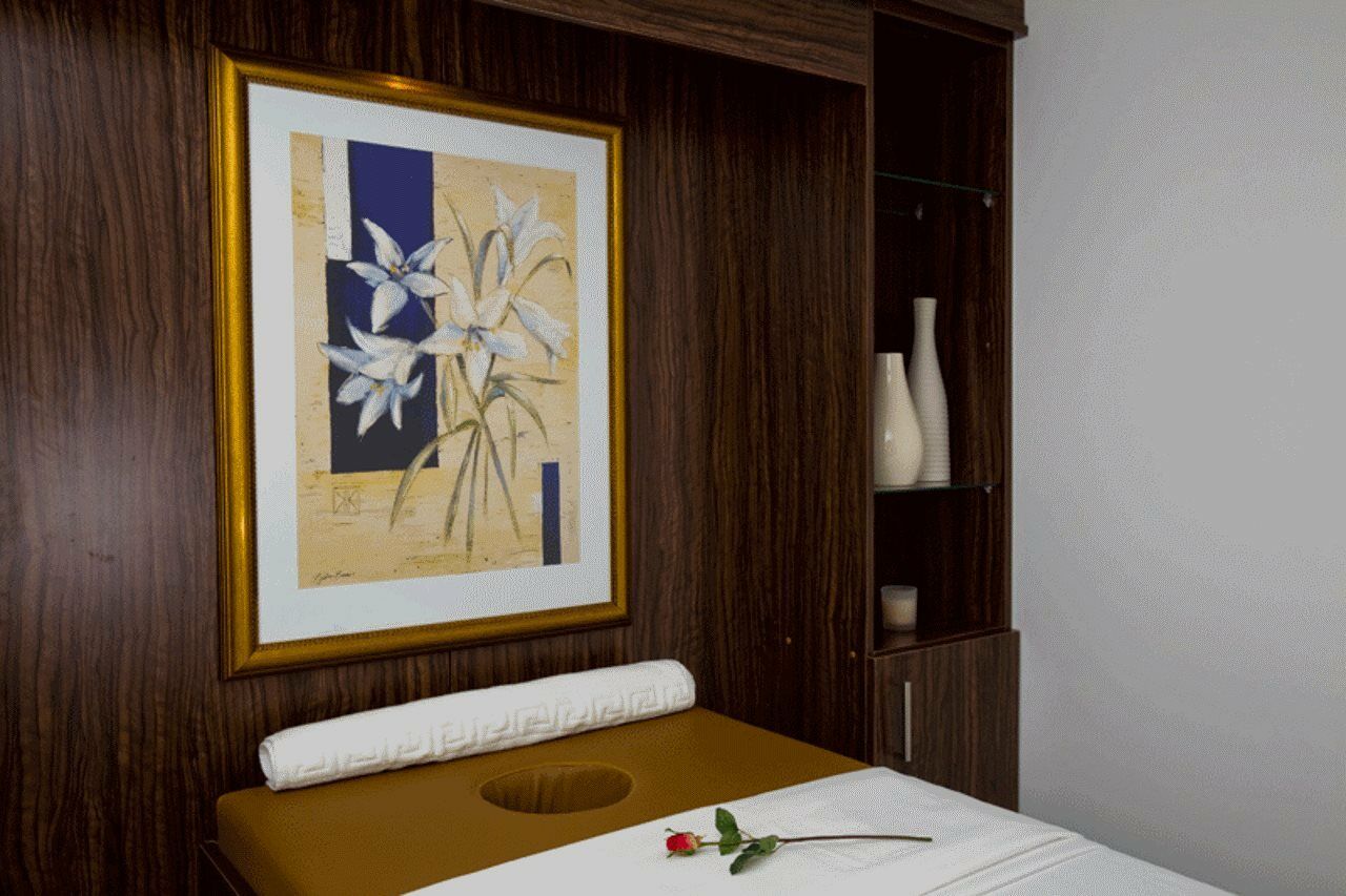 Phoenix Plaza Hotel Apartments Abu Dhabi Exterior foto